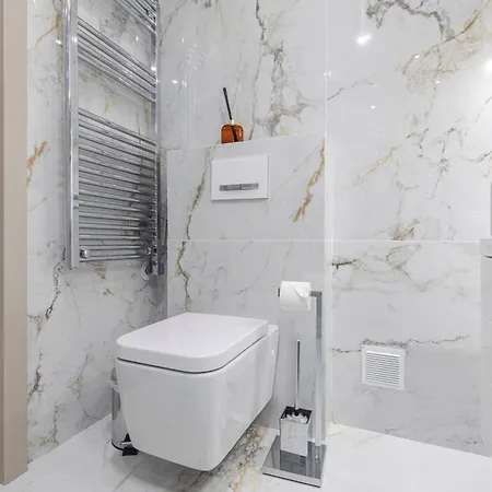 Deluxe 2bdr In By Lovelystay * 카르카벨로스