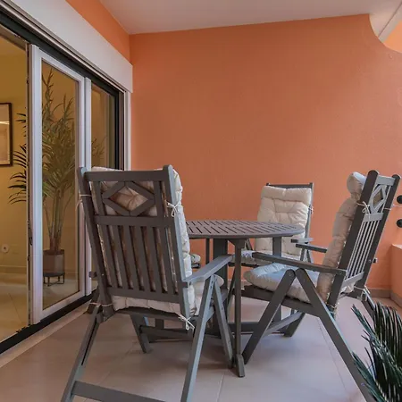 Deluxe 2bdr In By Lovelystay 아파트 *